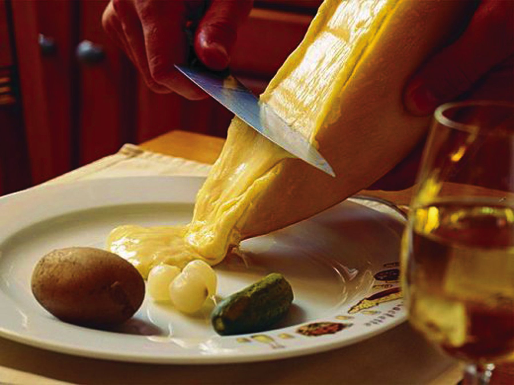 Bodensee Käserei Raclette d'Or Rohmilch-Raclette rund 1/2 Laib